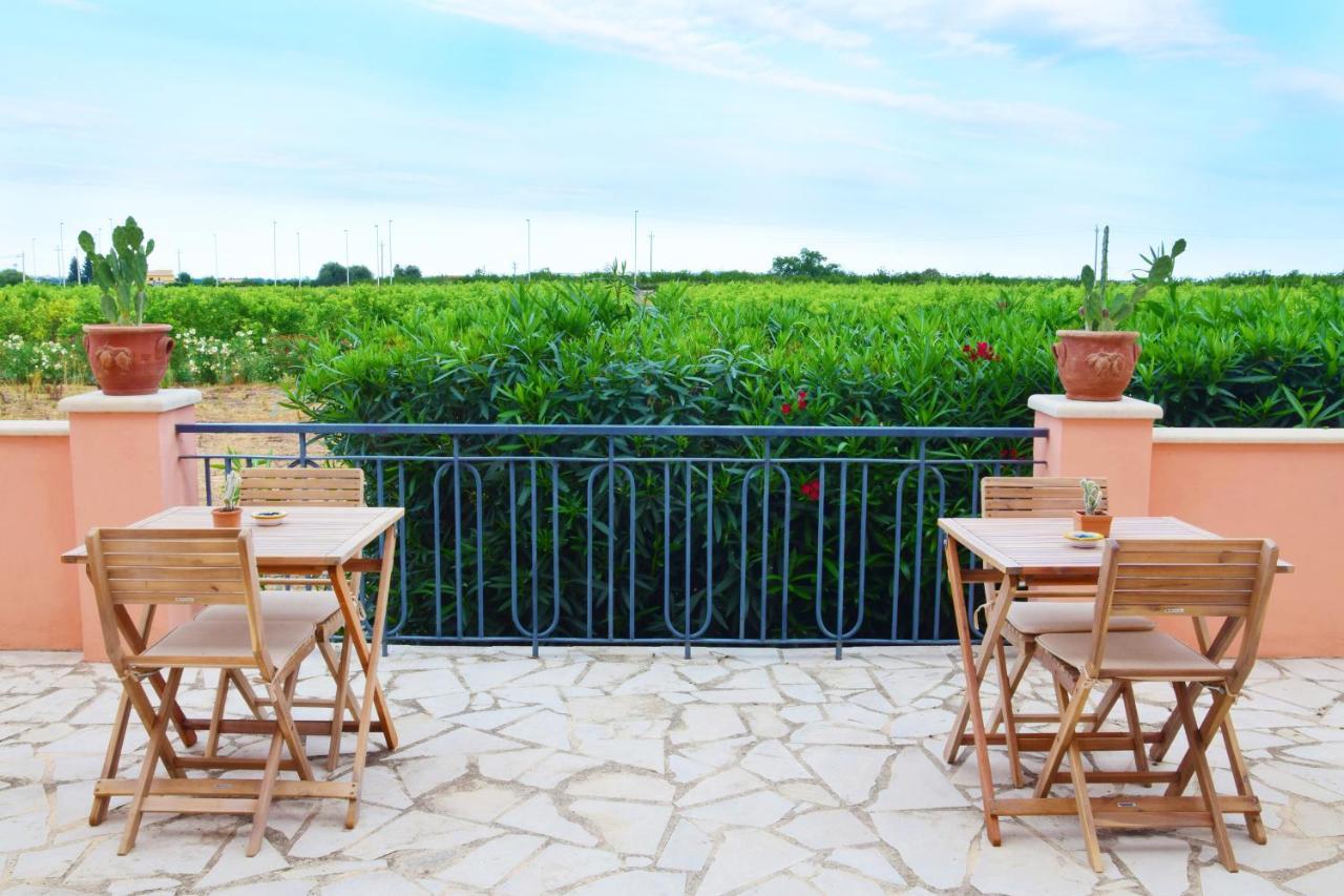 Antico Casale Benali Bed & Breakfast Syracuse Bagian luar foto