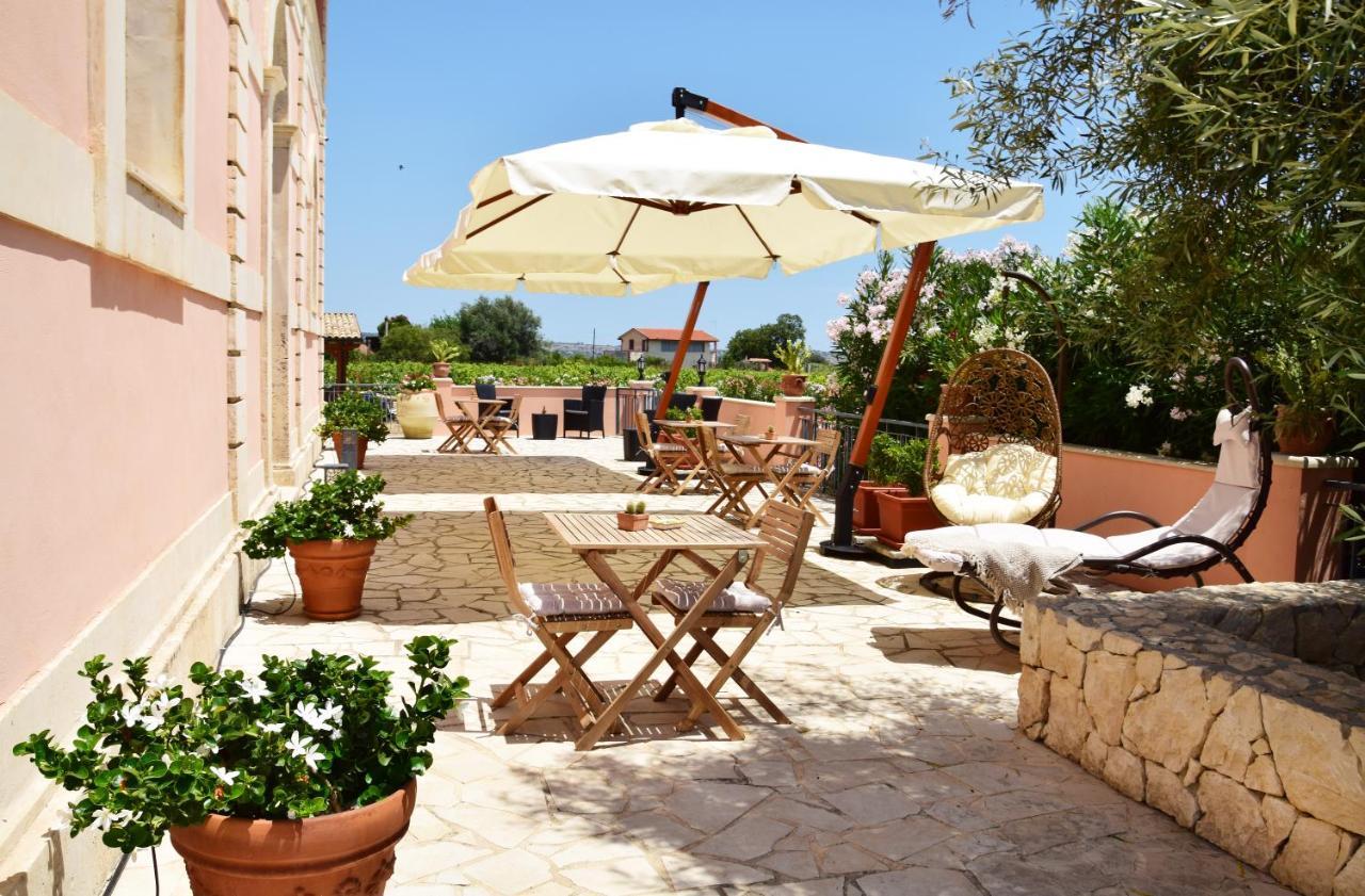Antico Casale Benali Bed & Breakfast Syracuse Bagian luar foto